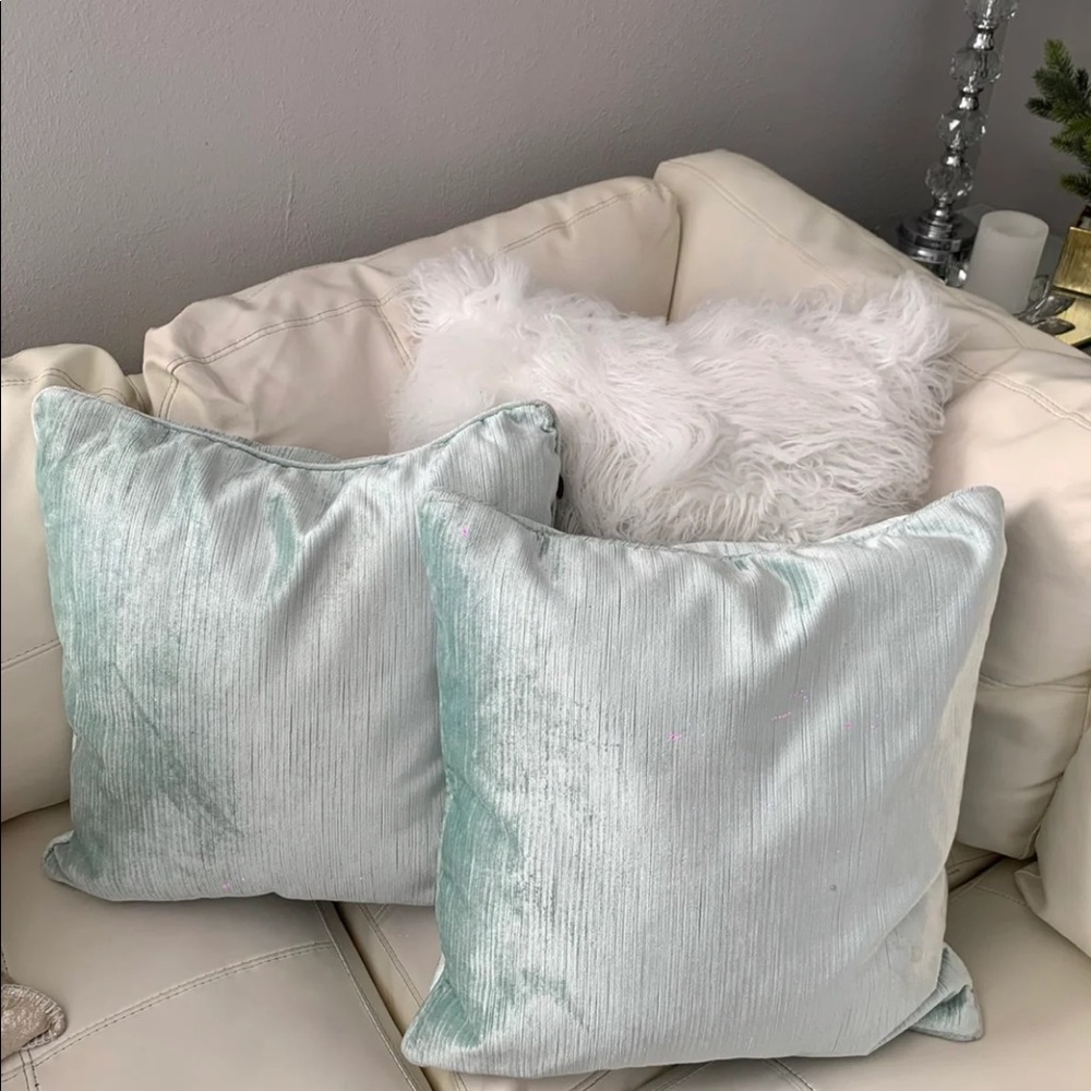 Cute Aqua throw pillows set of 2. Pier 1